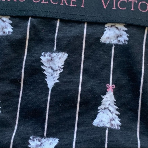 Victoria’s Secret Thong Panty X-Large New - Picture 4 of 6